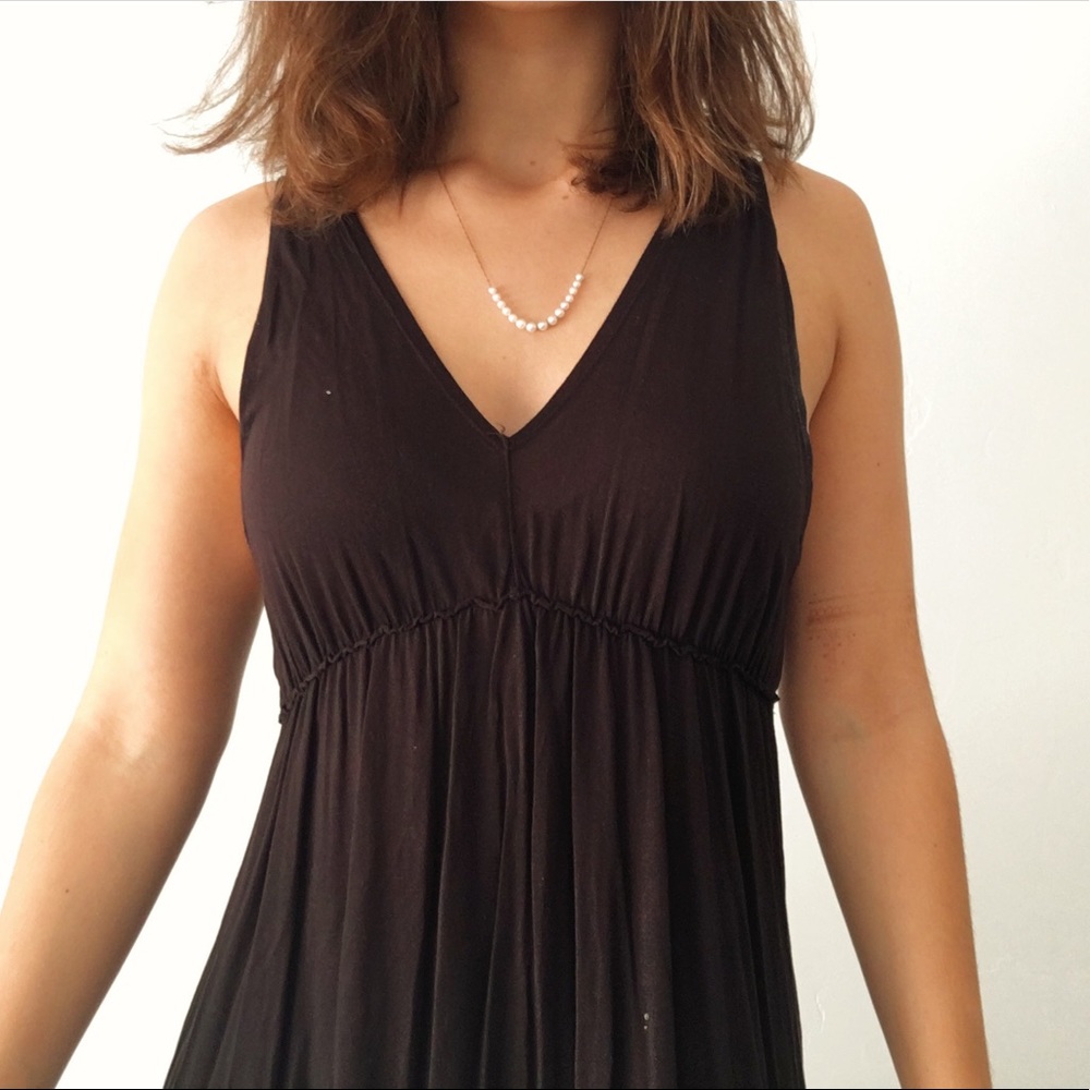 FLOWY BLACK V NECK DRESS WITH CROCHET BACK
